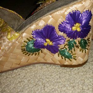 BANDOLINO SIZE 8 EMBROIDERY